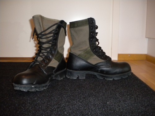 Jungle boots